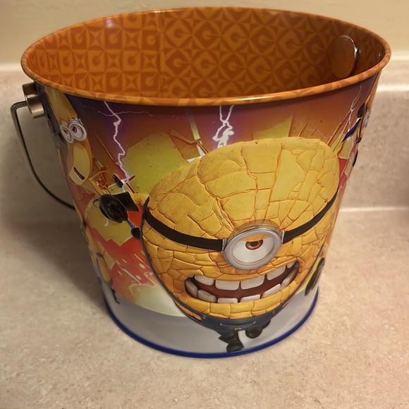 Despicable Me 4  Plush gift set - Picture 5 of 5